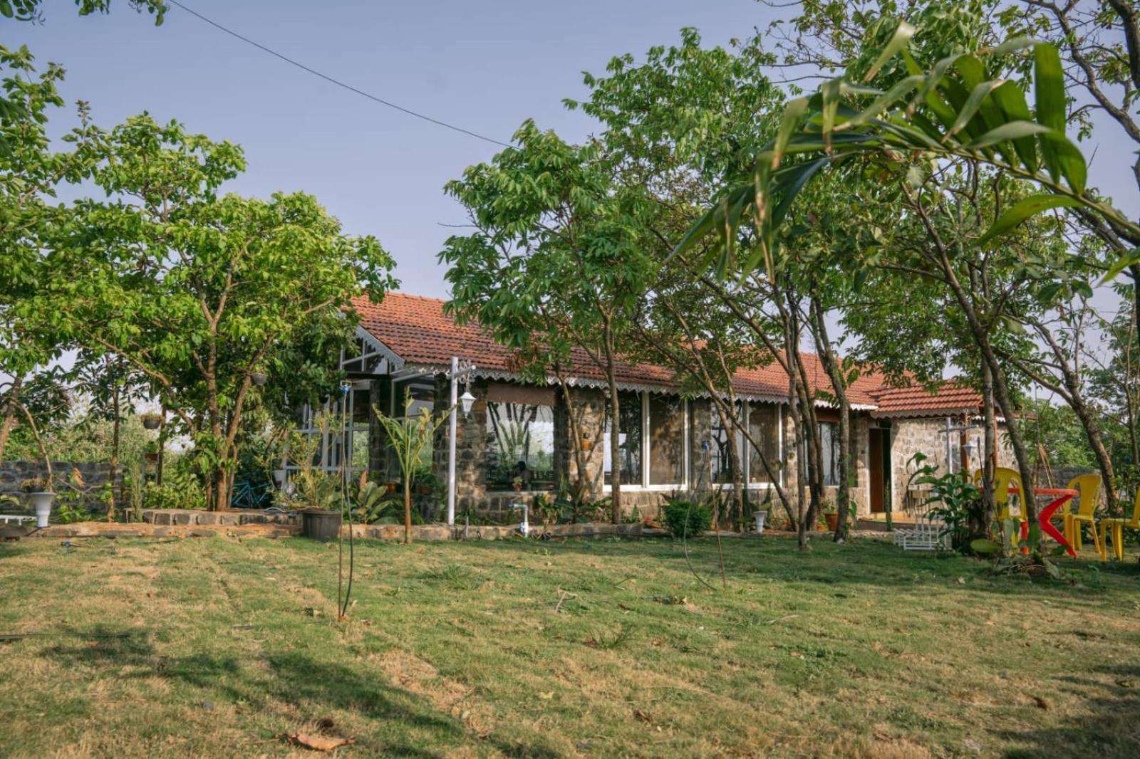 Eshi Resorts And Restaurant - Bhimashankars Jungle Luxury Resort Taleghar 외부 사진