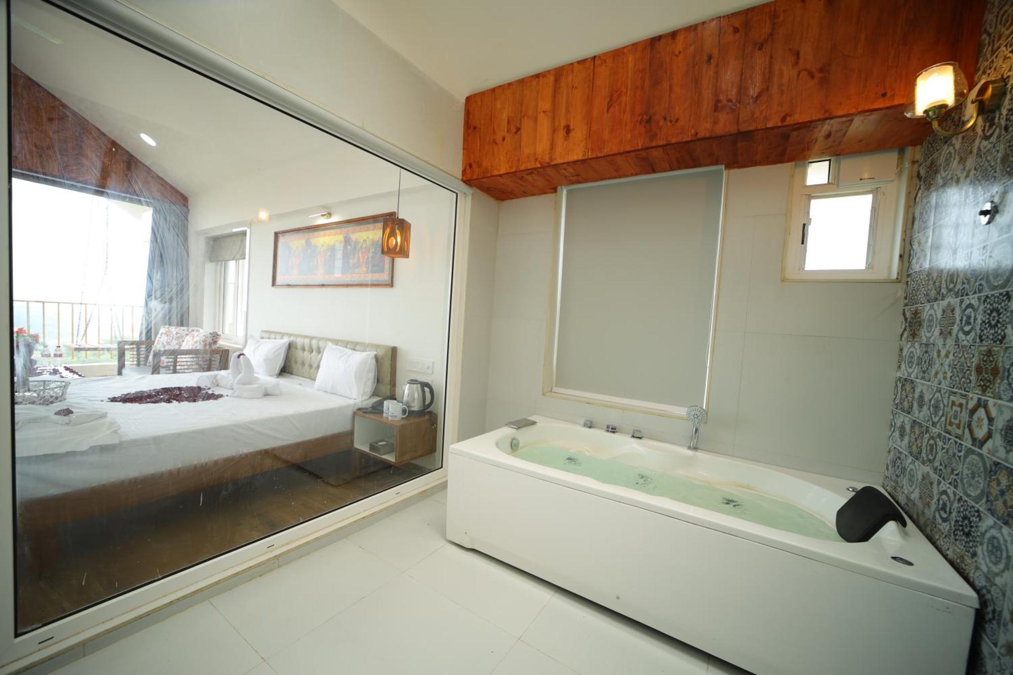 Eshi Resorts And Restaurant - Bhimashankars Jungle Luxury Resort Taleghar 외부 사진